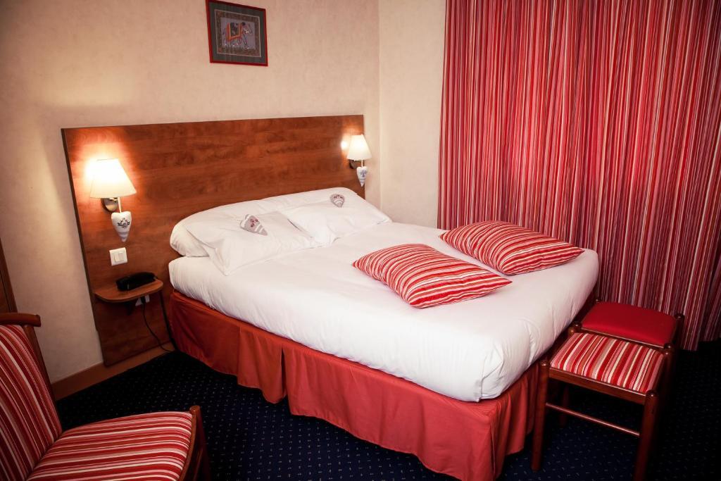 Au Feu De Bois Hotel Amou Ruang foto