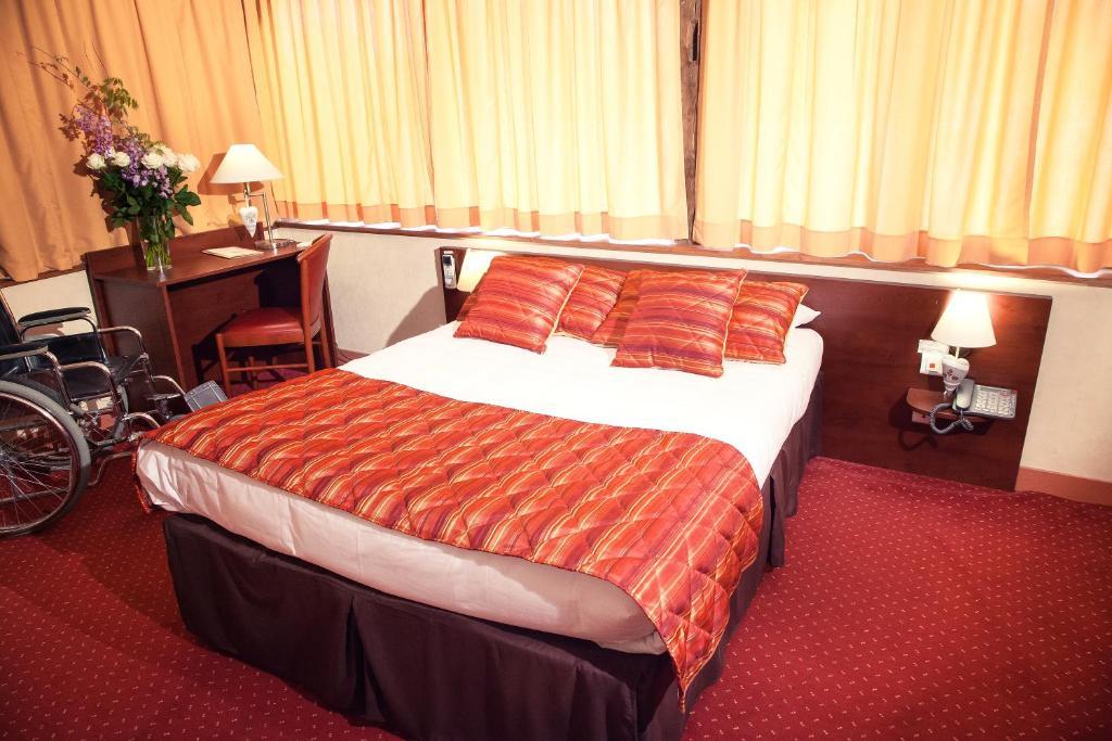 Au Feu De Bois Hotel Amou Ruang foto
